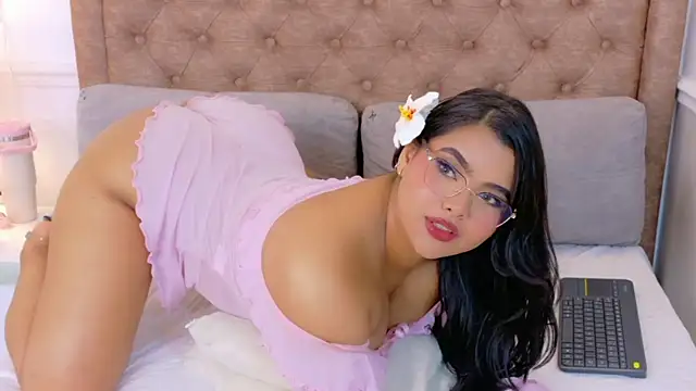 Živý XXX chat SophiaCollinss
