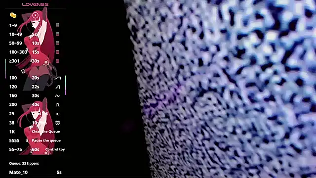 cami_valkyrie élő XXX-chatje