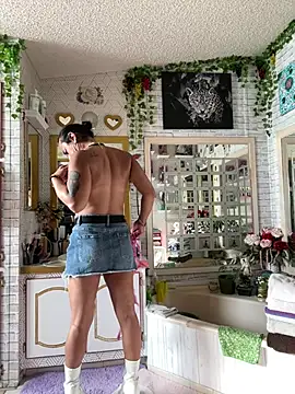 TranSexualJade95のライブXXXチャット