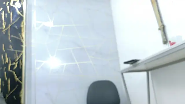 Steven_x94 élő XXX-chatje