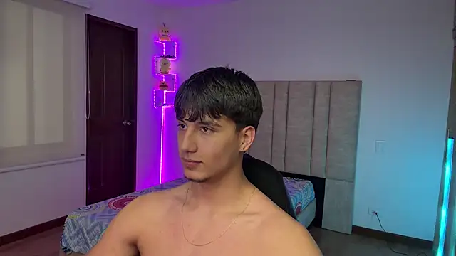 دردشة CHRIS_MORGAN1 الجنسية المباشرة
