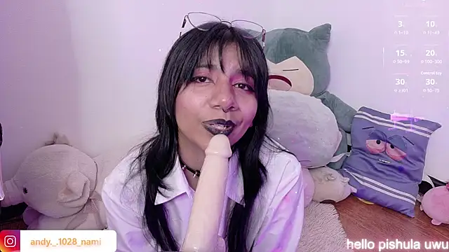 دردشة Nami_usagi الجنسية المباشرة
