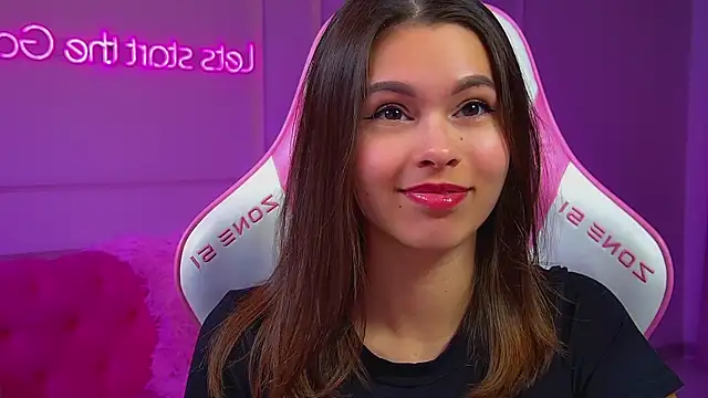 Chat +18 de PollyLanders ao vivo