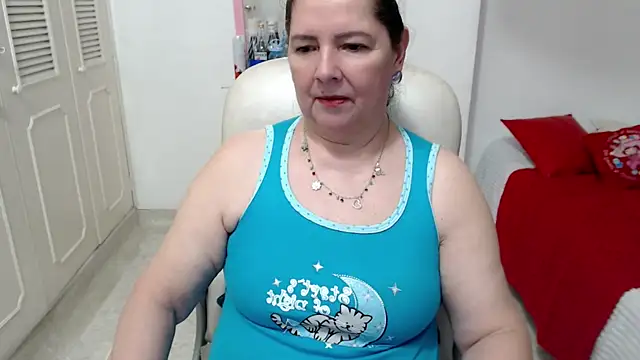 leonela_69 live XXX chat