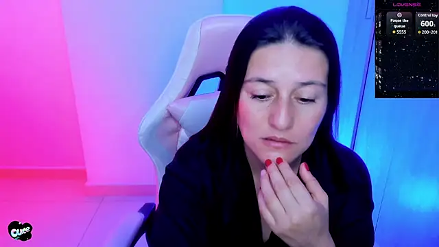 Онлайн чат XXX Saskyaa
