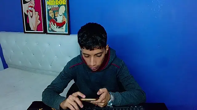 jl_brayan12 Adlı Modelin Canlı XXX Sohbeti