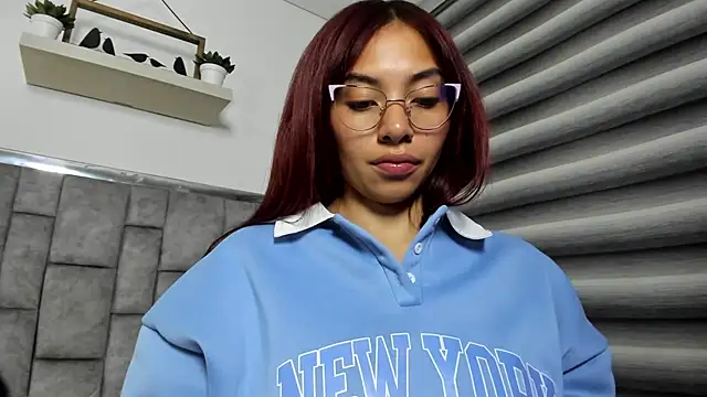 melanie_roux__'s Live XXX Chat