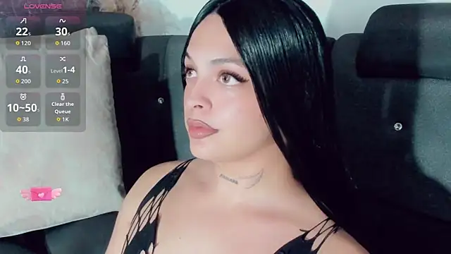XXX chat uživo modela Emmaa_Saenz_