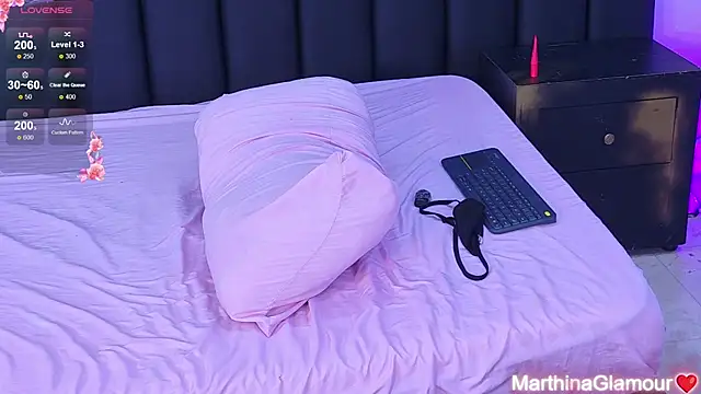 Chat XXX en directo de Marthina