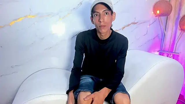 AmazingOrgasm Live XXX-Chat