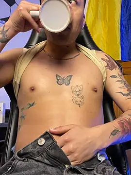 Živý XXX chat Dereck_Klain
