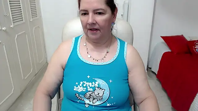 leonela_69 XXX чат на живо