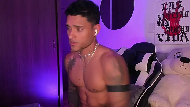Chat XXX en directo de Alessandro_Vanni