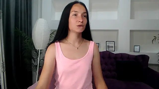 Yr_Shy_Bae's Live XXX Chat