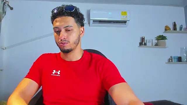 Онлайн чат XXX Kris_Khalifa69