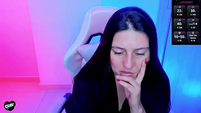 Saskyaa Live XXX-Chat