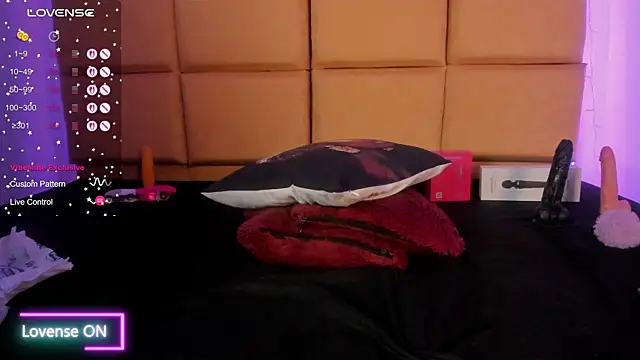 Kalessi_cam élő XXX-chatje