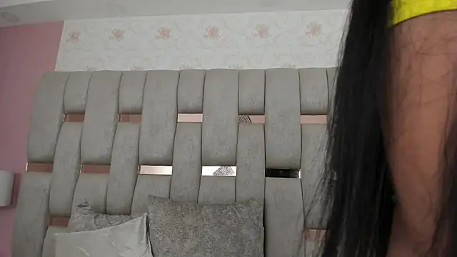 emma_castilloo: онлайн-секс-чат