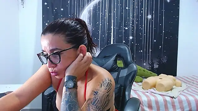 Živý XXX chat Hikaryfire