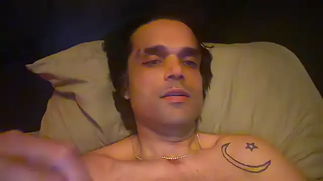icebergslim281's Live XXX Chat