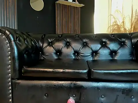 TitoBellのライブXXXチャット