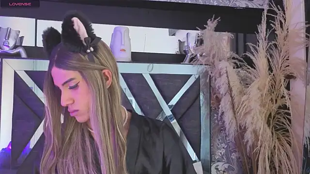 Živý XXX chat megan_lenon