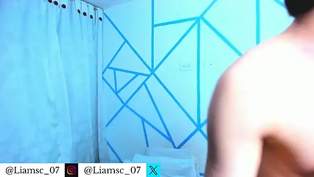 Živý XXX chat liam_scott77