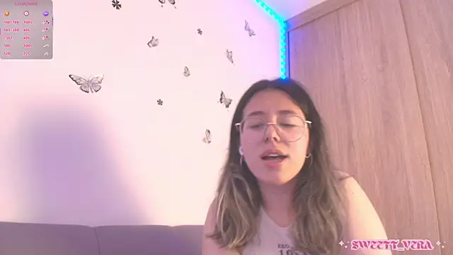 Chat +18 de sweettvera ao vivo