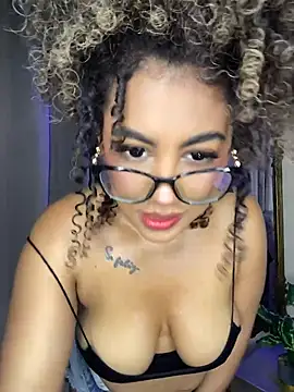 Kendra_curly live XXX chat