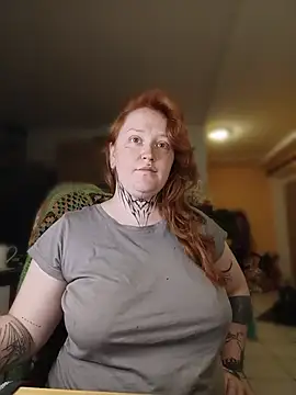 CURVYSAKURAn Live XXX chat