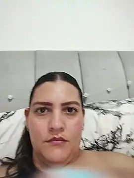 Mia_Hampton live XXX chat