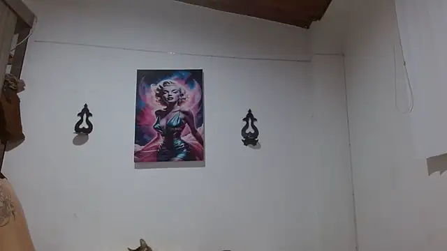 XXX chat uživo modela Crystal_Star_