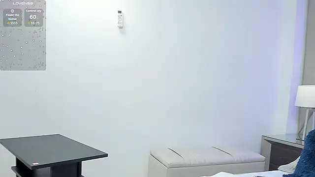LenaThomson – Naživo XXX chat