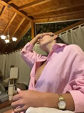 RouseColins – Naživo XXX chat
