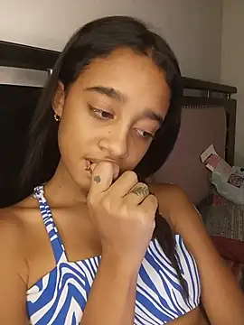 Zoe_Sweett18 Live XXX-chat