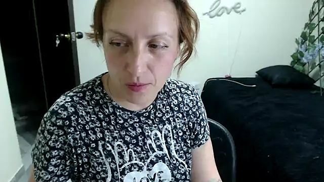 Chat XXX en directo de kittykalor09