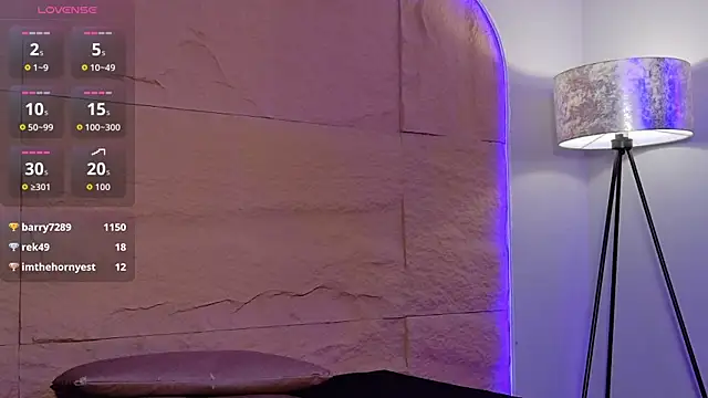 Osiriss_ live XXX chat