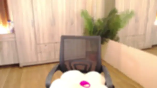 AlanisValentine's Live XXX Chat