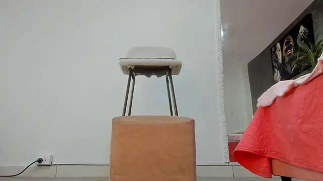 isa_lancaster: απευθείας συνομιλία ΧΧΧ