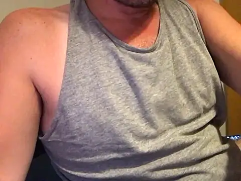 easyd811 Live XXX-chat