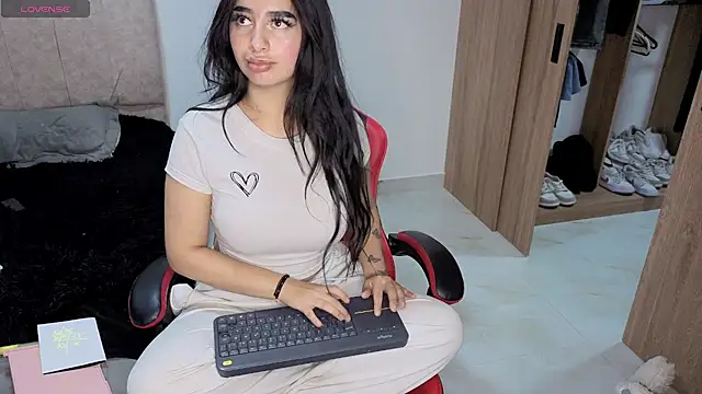 Malory_Tay11 Chat XXX live