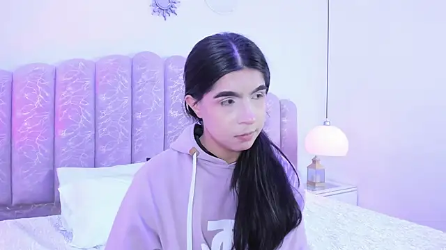 Chat +18 de Channel_sofia ao vivo