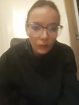 LunaArias – Naživo XXX chat