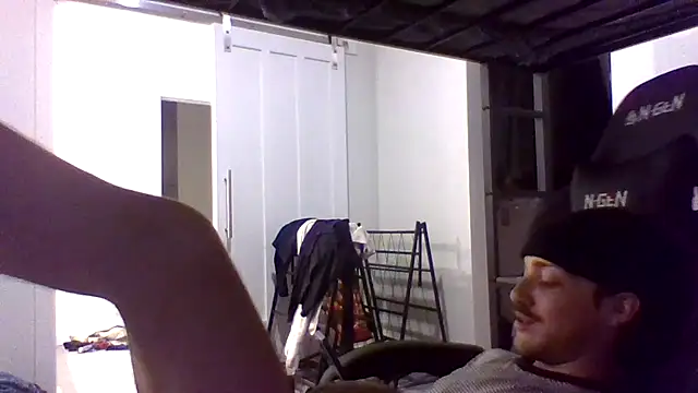 Jbenz420 Live XXX-Chat