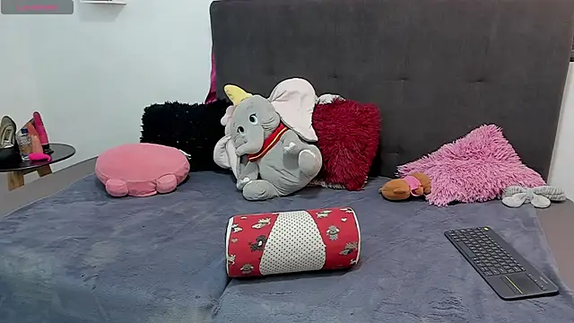 Chat +18 de Hanna_long ao vivo