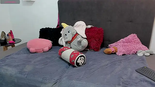 Chat +18 de Hanna_long ao vivo