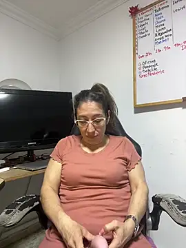 XXX chat uživo modela kaylaMinov_