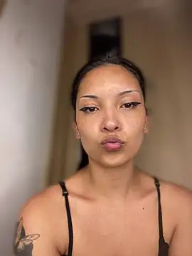 XXX chat uživo modela baby_lizy