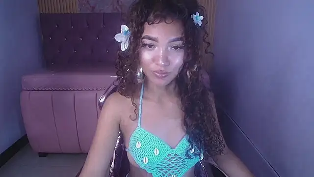 Chat +18 de CamilaVixen_ch ao vivo