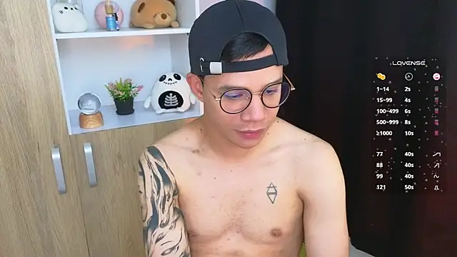 Im_Marco_ Live XXX-Chat